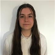 Profesora de apoyo de inglés y francés para niños